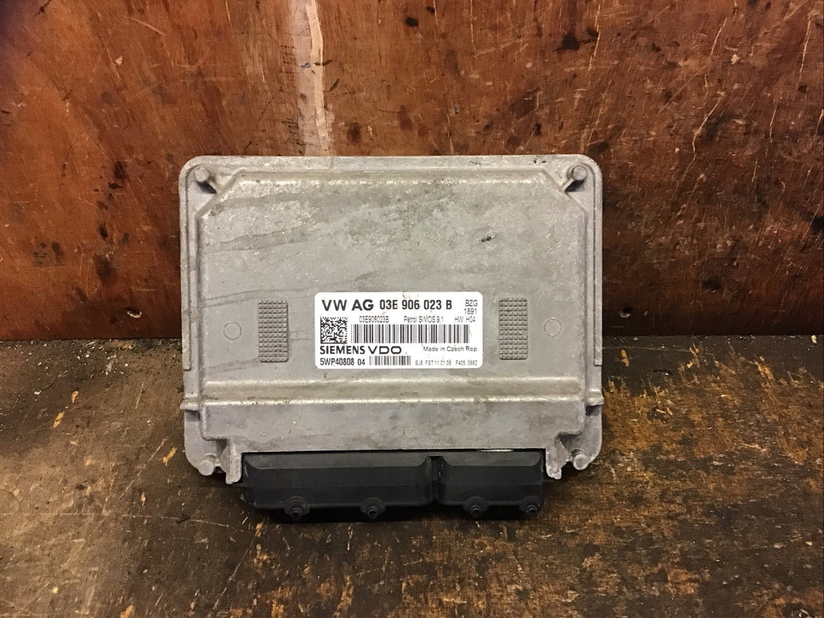 SKODA FABIA MK2 1.2 PETROL ENGINE ECU 03E906023B  2006 20110