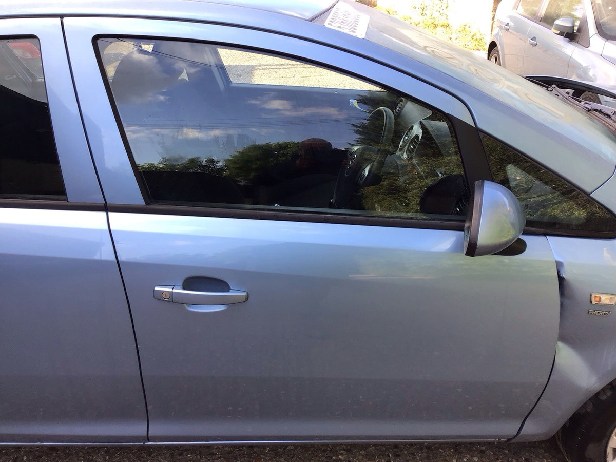 VAUXHALL CORSA D DRIVER'S SIDE O/S FRONT DOOR CRINAN BLUE Z22R GYH 2006 20141