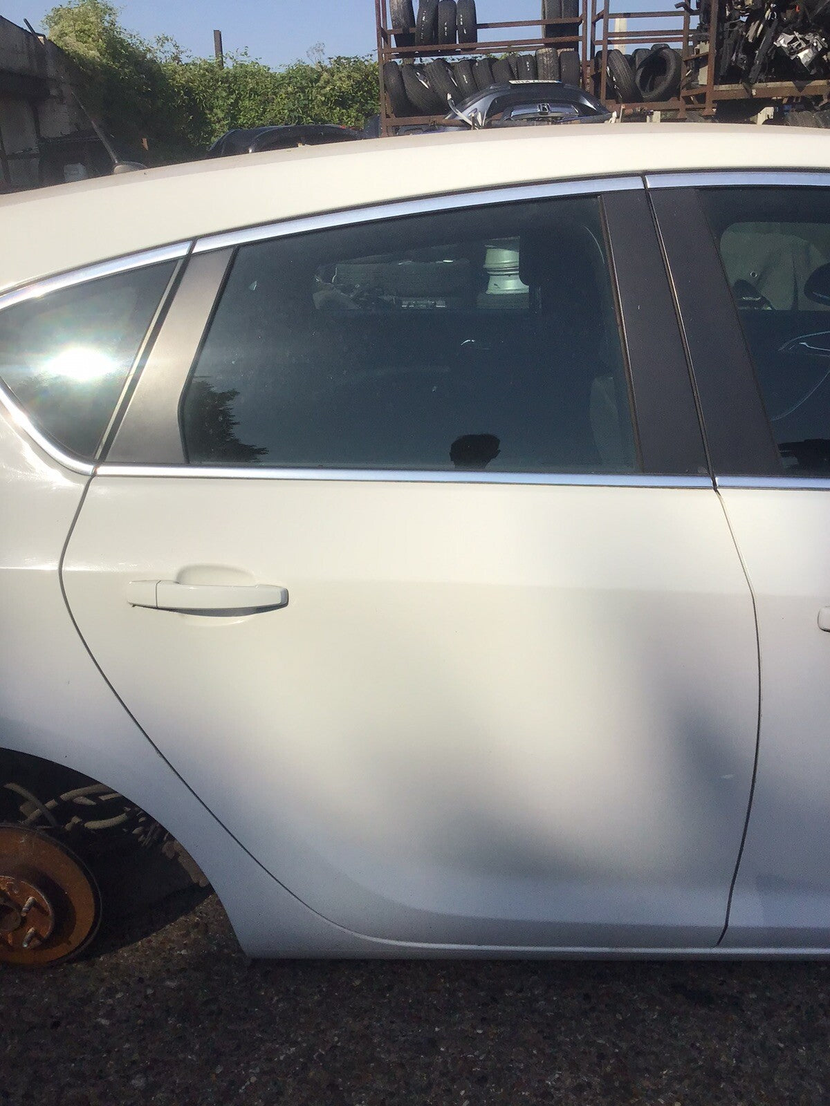 VAUXHALL ASTRA J DRIVER'S SIDE O/S REAR DOOR SUMMIT WHITE Z40R 2010 20140