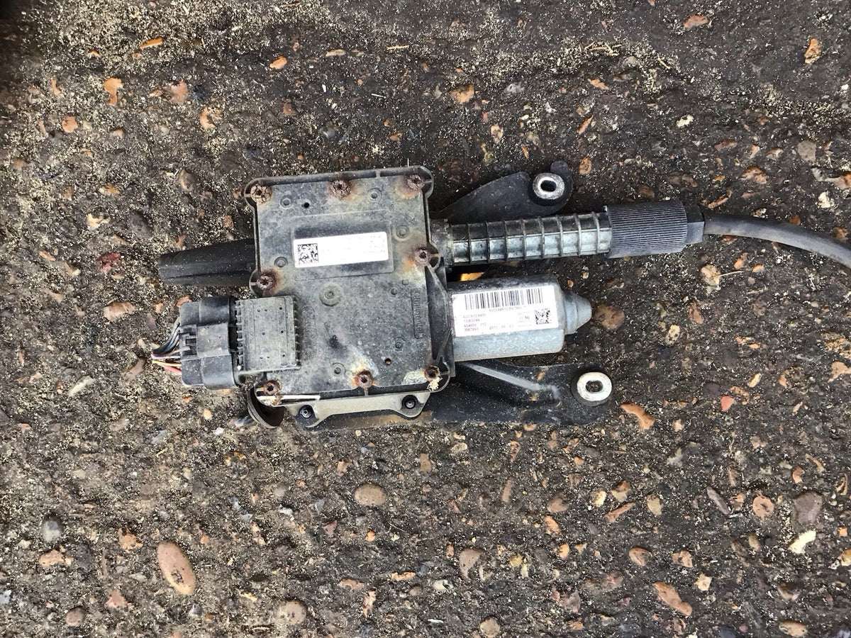 VAUXHALL ASTRA J ELECTRIC HAND BRAKE MOTOR 13365044 2015 20211