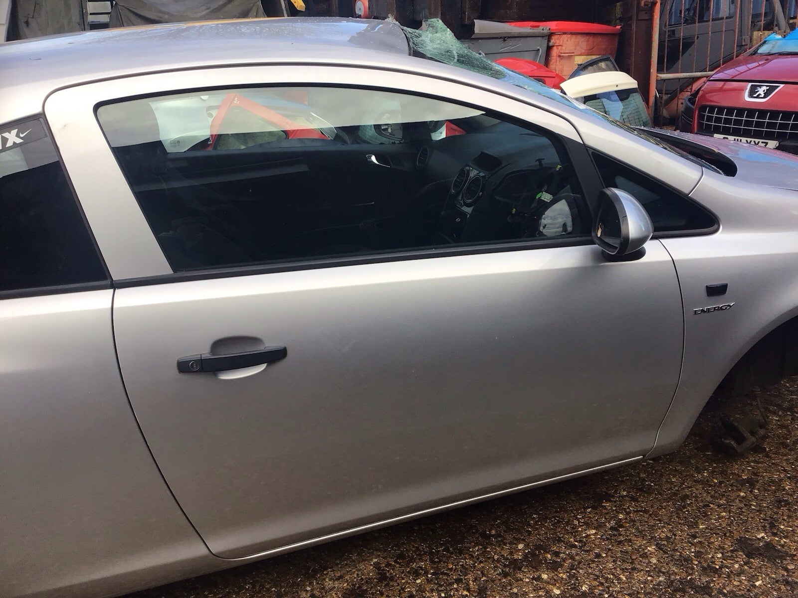 VAUXHALL CORSA D DRIVER'S SIDE O/S DOOR SILVER MATELLIC Z157 3 DOOR 2006 20141
