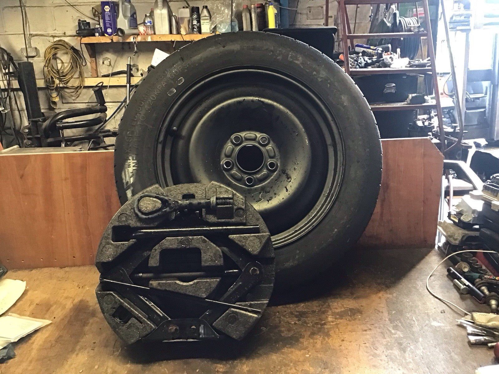 FORD FOCUS MK3 SPARE WHEEL 16'' STEEL RIM TYRE 125X90X16 WITH TOOL KIT 2011 20180