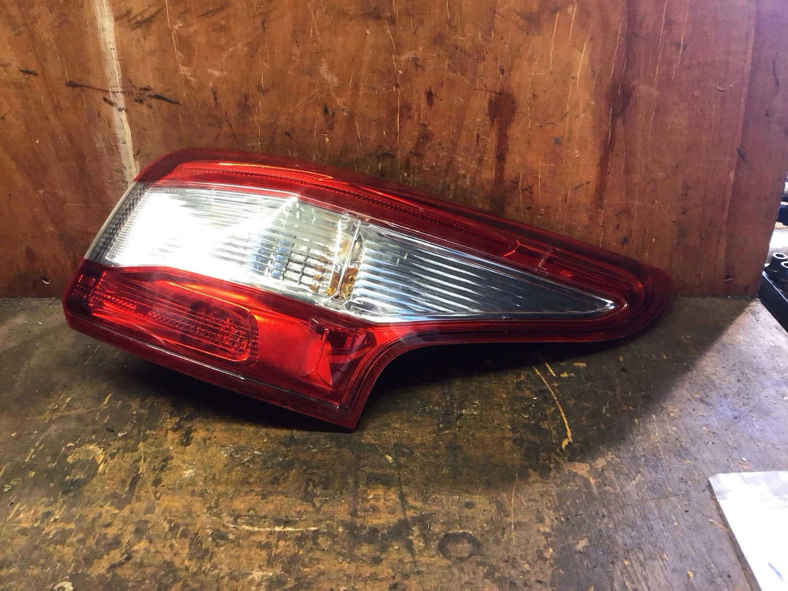 NISSAN QASHQAI J11E DRIVER'S SIDE O/S OUTER REAR LIGHT 2013 20171
