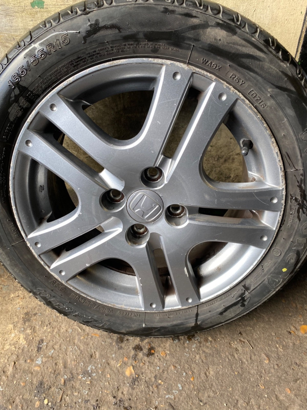 HONDA  JAZZ MK2  ALLOY WHEEL 15'' TYRE 185X55X15 SAA 560C 2002 20083