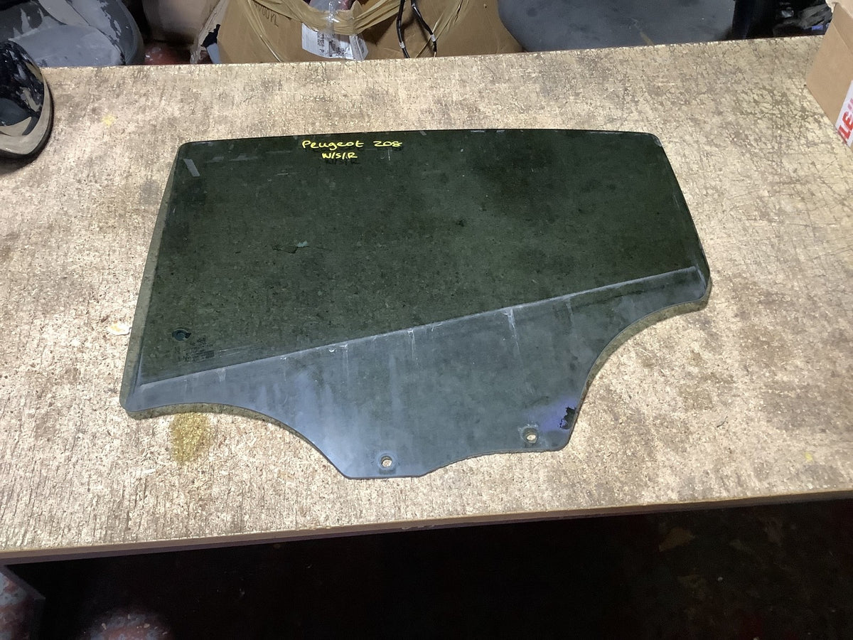 PEUGEOT 208 PASSENGER'S N/S SIDE REAR  WINDOW GLASS DOOR WINDOW 2012 20182