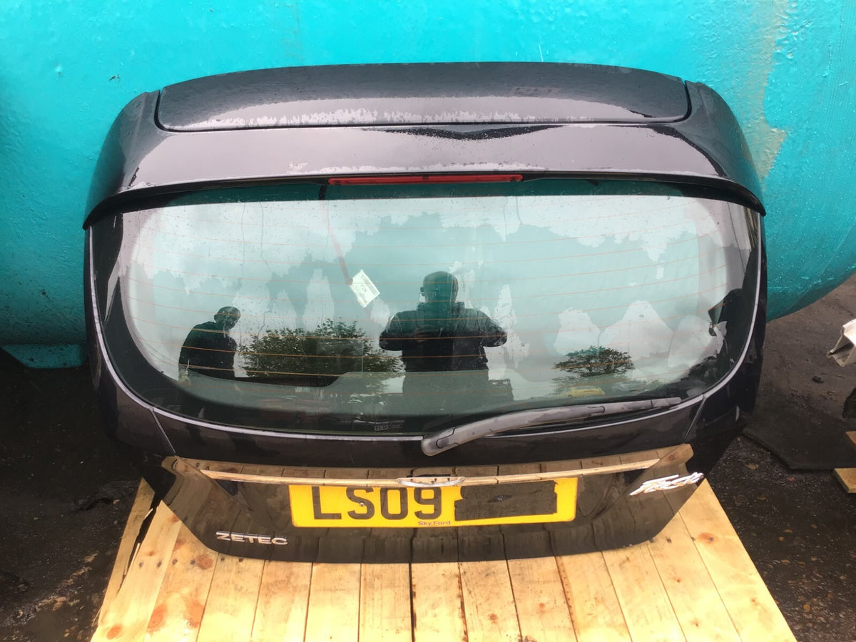 FORD FIESTA MK7 TAILGATE PANTHER BLACK METALLIC 2009 20163