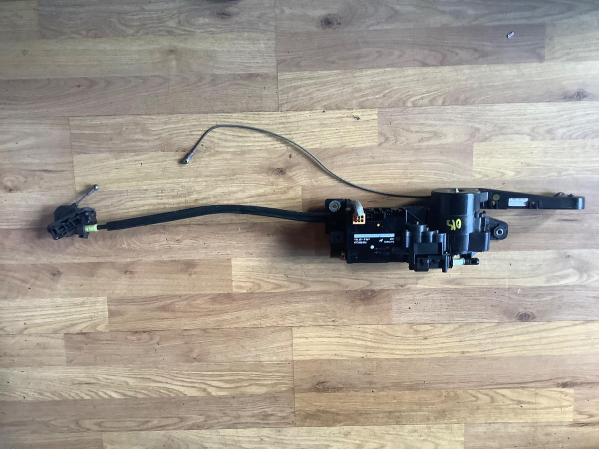 VOLKSWAGEN SHARAN MK2 DRIVERS SIDE SLIDING REAR DOOR MOTOR 7N0959244 10 20231