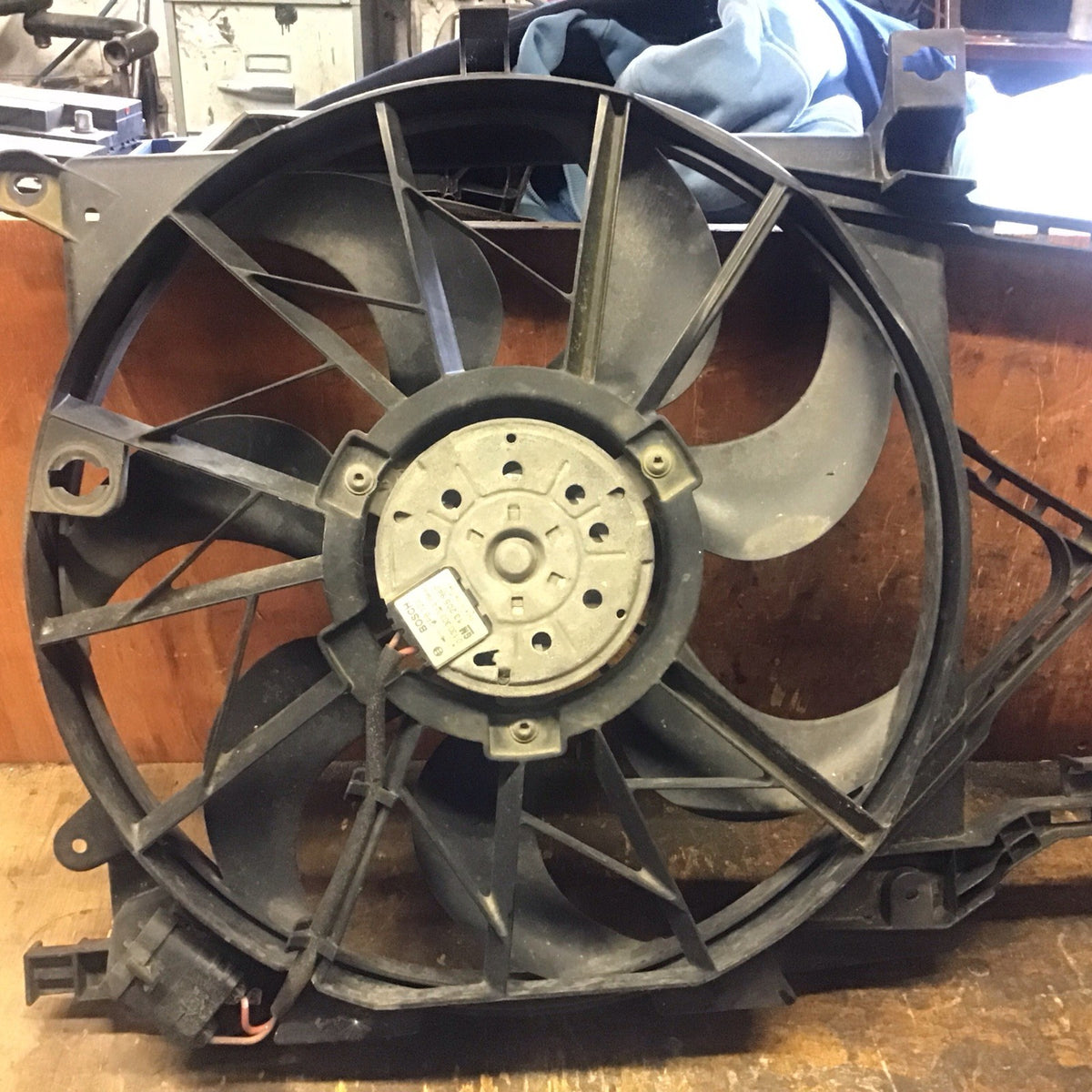 VAUXHALL ASTRA H ZAFIRA B 1.6 1.8 PETROL RADIATOR FAN COWLING 13205941 2004 20142