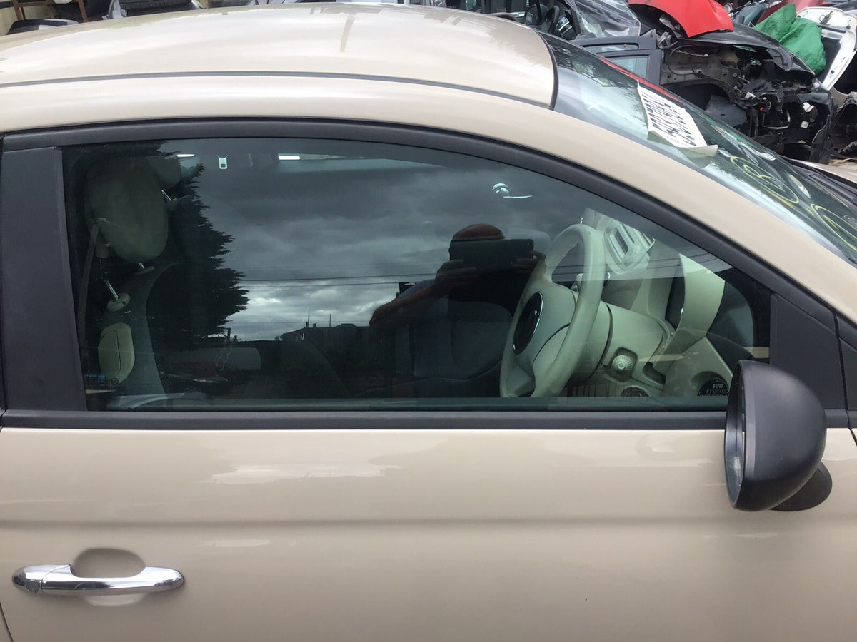 FIAT 500 DRIVER'S SIDE O/S FRONT DOOR WINDOW GLASS 2008 20174