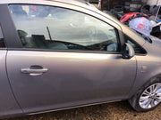 VAUXHALL CORSA D DRIVER SIDE O/S DOOR PEPPERDUST METALLIC Z40W 3 DOOR 2006 20143