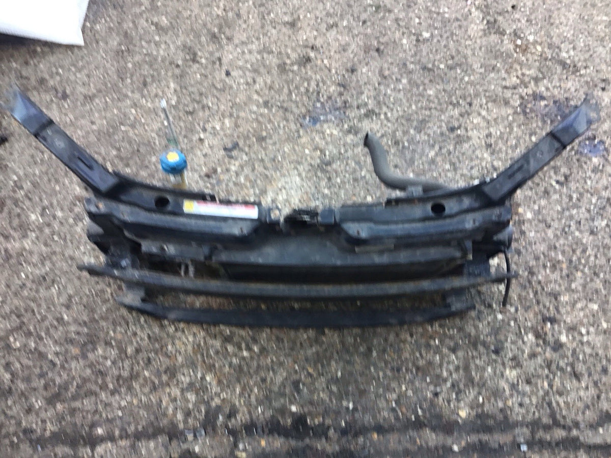 FIAT 500  FRONT RADIATOR SLAM PANEL RADIATOR 2009 20165