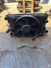 MERCEDES C CLASS W204 1.8 COMPRESSOR  AUTOMATIC RADIATOR FAN COWLING 2008 201310