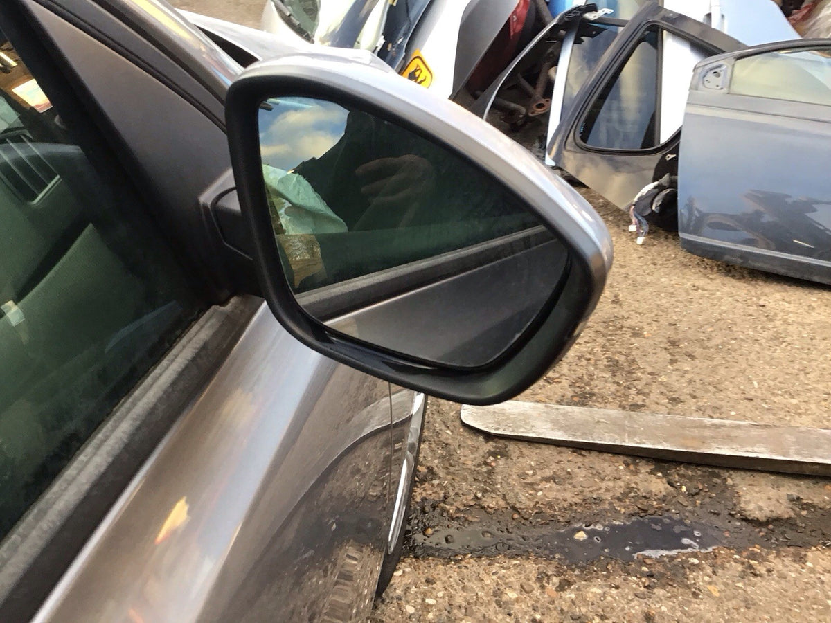 PEUGEOT 308 MK2 DRIVER'S SIDE O/S DOOR MIRROR ARTENSE GREY  KCA 2013 201910