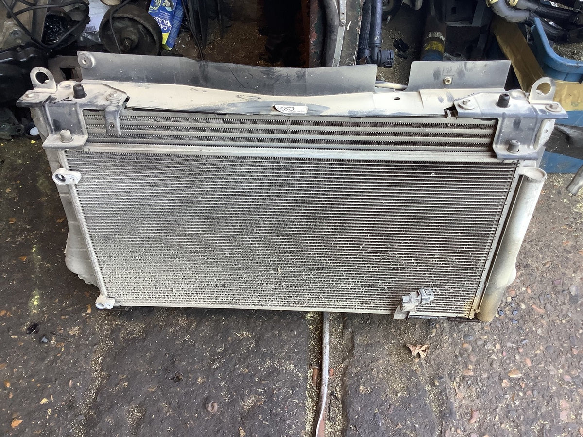 TOYOTA VERSO 1.6 DIESEL RADIATOR RAD PACK 16040 0X020 2013 20188