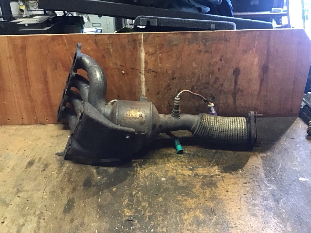 FORD FIESTA MK7 1.25 PETROL CATALYTIC CONVERTER MANIFOLD 9V21 5G232 JB 09 20177