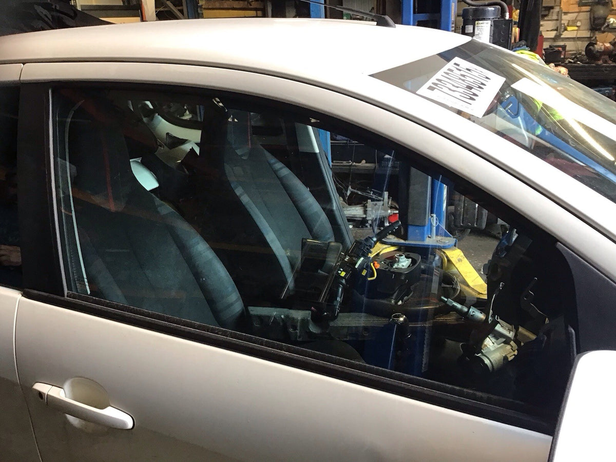 PEUGEOT 108 DRIVER'S O/S SIDE FRONT WINDOW GLASS 5 DOOR 2015 20226