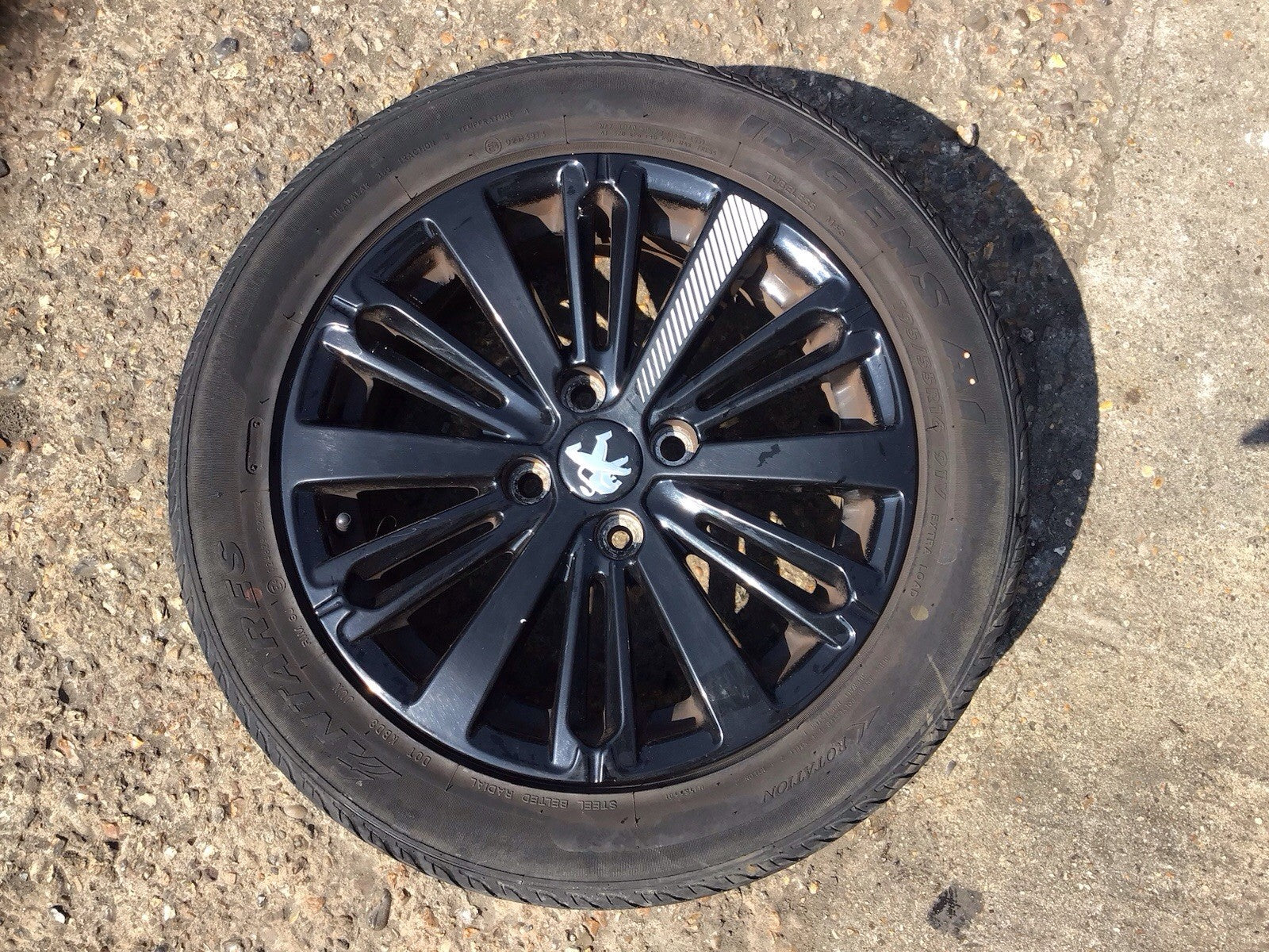 PEUGEOT 208 ALLOY WHEEL 16'' 9808137577 TYRE 195X55X15  2012 20191