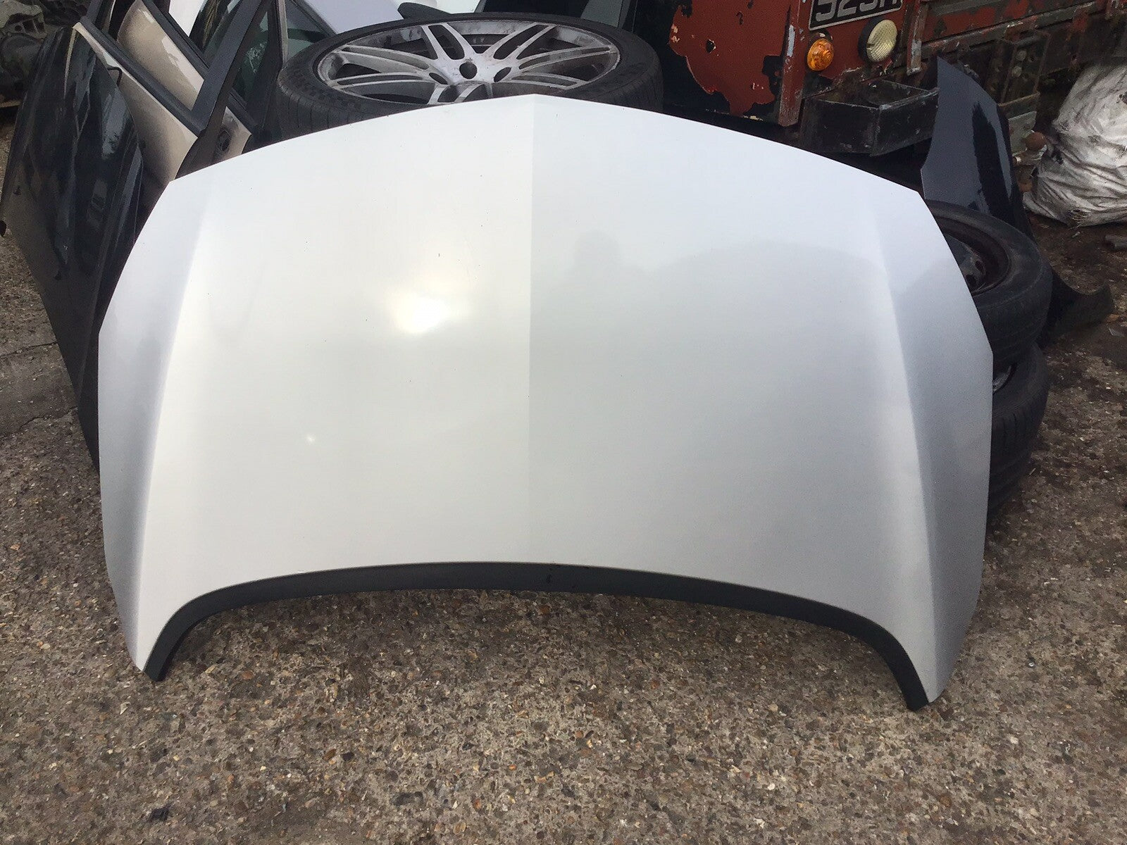 VAUXHALL ASTRA J BONNET IN SILVER Z176 ARGON SILVER 2010 20140
