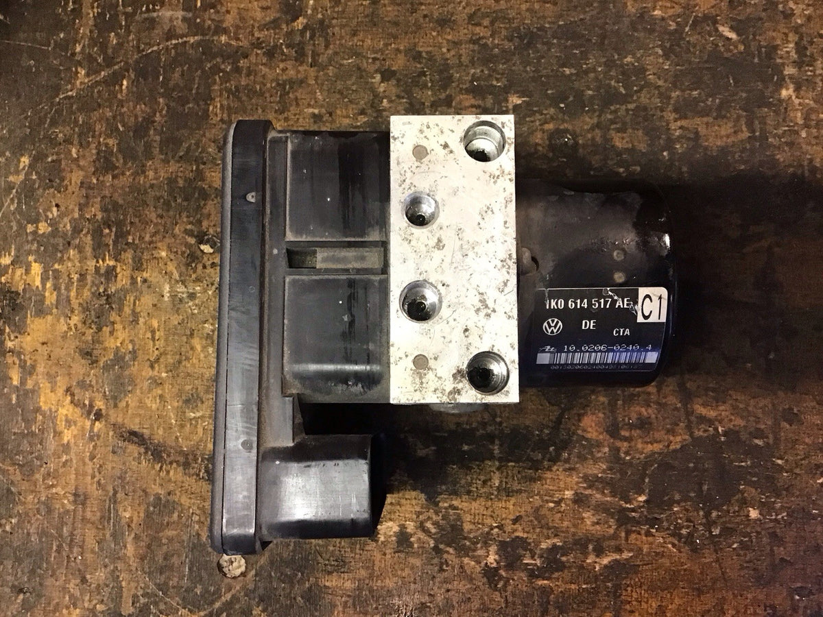 VOLKSWAGEN GOLF MK5 ABS PUMP MODULE 1K0614517AE 1K0907379AC 2004 20084