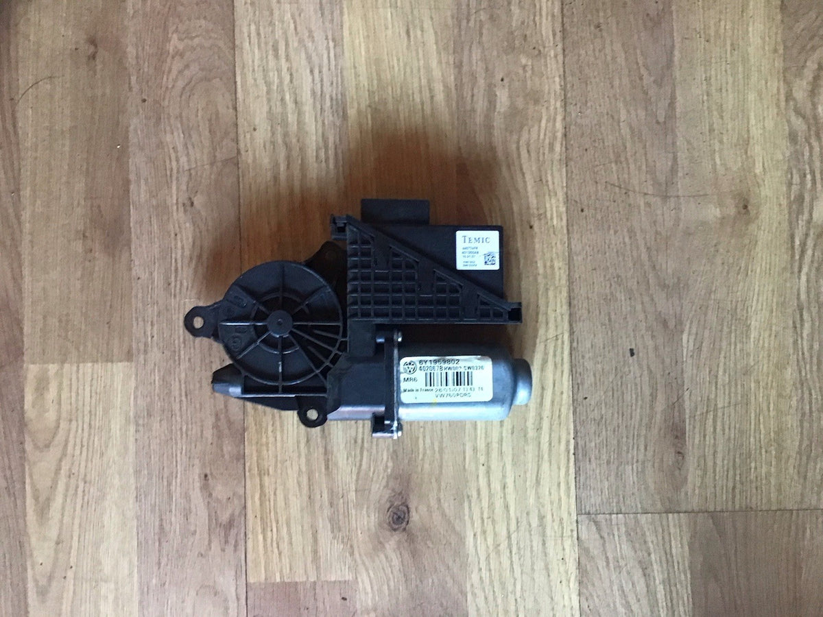 VOLKWAGEN TRANSPORTER T5 PASSENGER SIDE WINDOW MOTOR 6Y1959802 2003 20090