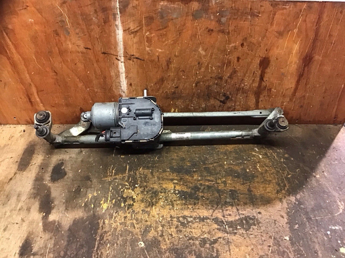 VW JETTA  FRONT WIPER MOTOR  1K2955023G 2005 20102