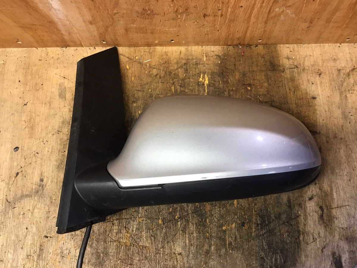 VAUXHALL ASTRA J PASSENGER'S SIDE N/S DOOR MIRROR SOVEREIGN SILVER 176/GAN7