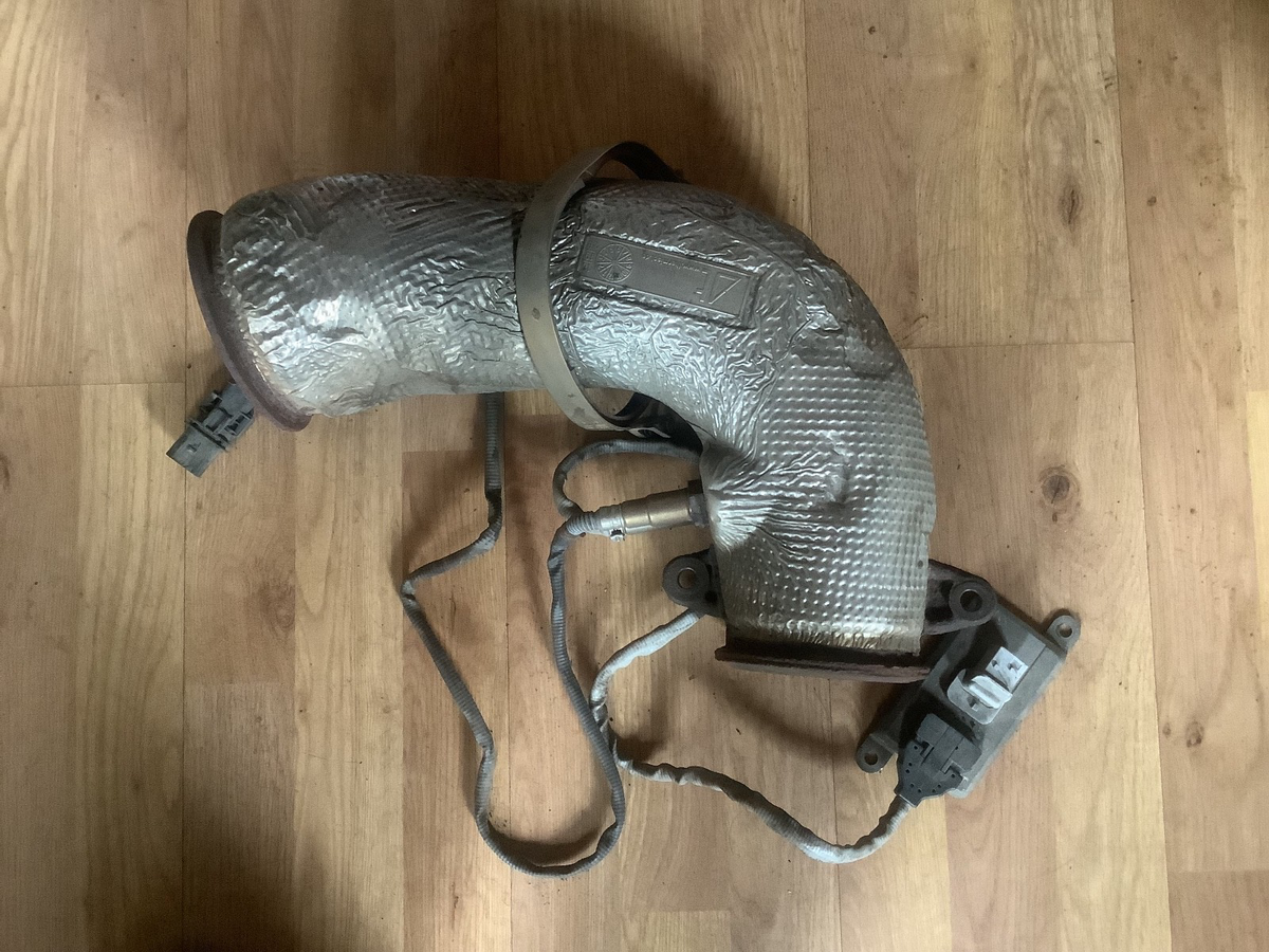MAN TGX EXHAUST PIPE AND NOX SENSOR 51154080019 2015 20200