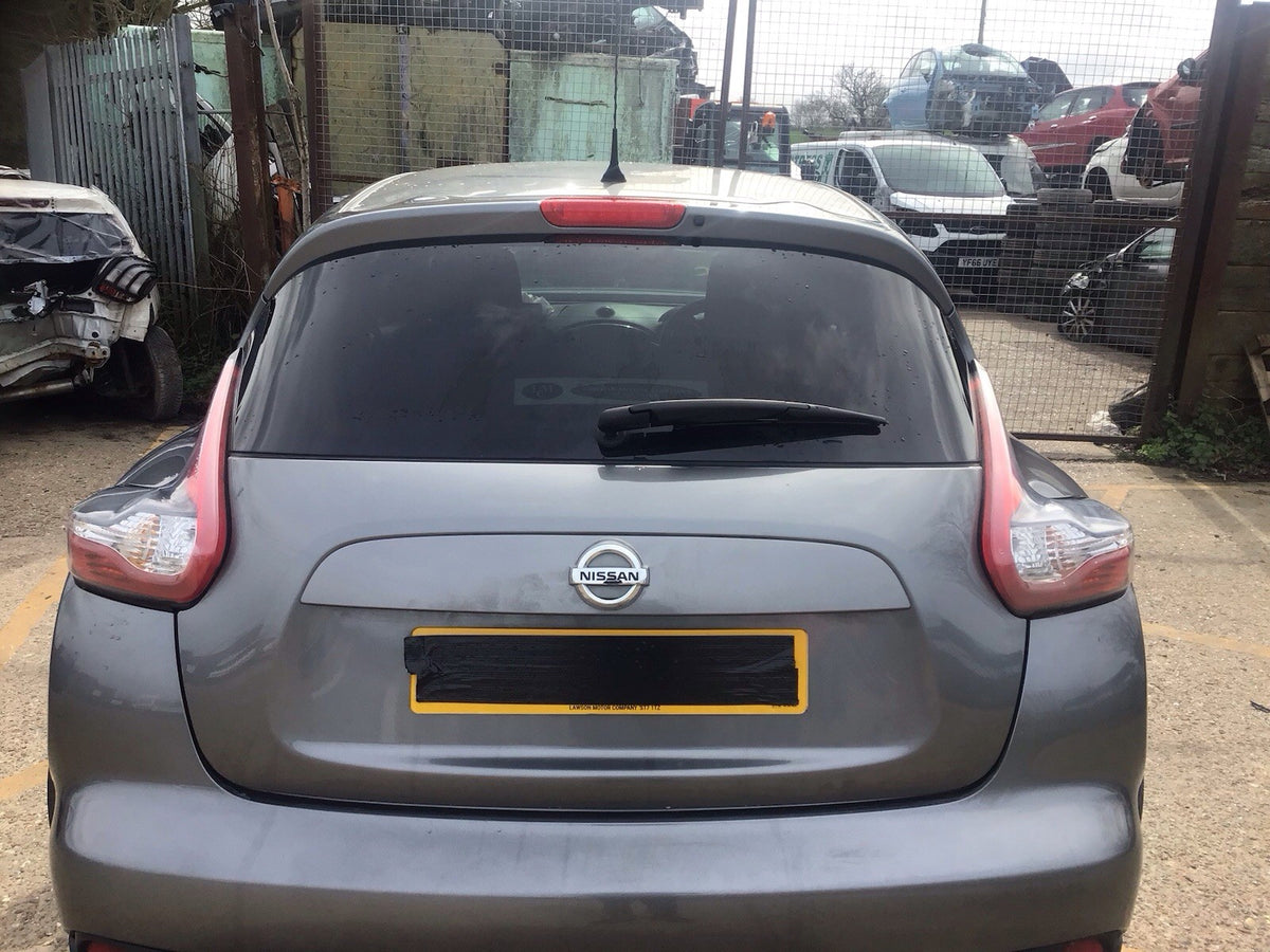 NISSAN JUKE  TAILGATE GUN METAL  KADA  15 20190