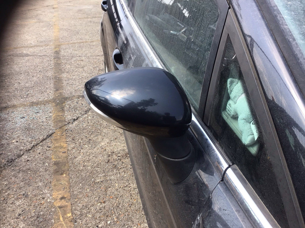 FORD FIESTA MK7 DRIVERS SIDE O/S DOOR MIRROR PANTHER BLACK METALLIC 2009 20120