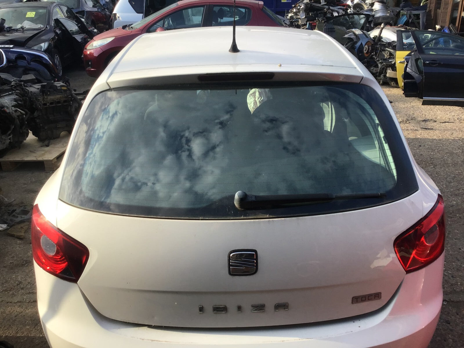 SEAT IBIZA 6J TAILGATE CANDY WHITE PAINT CODE LB9A 5 DOOR 2008 20171