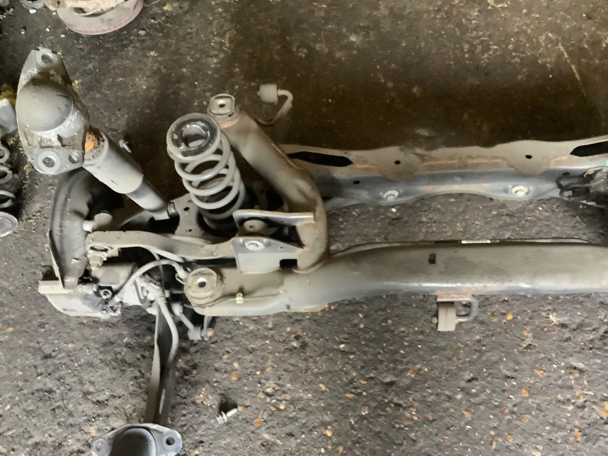 VOLKSWAGEN SHARAN MK2 REAR AXLE 7N0511305B 2010 20233