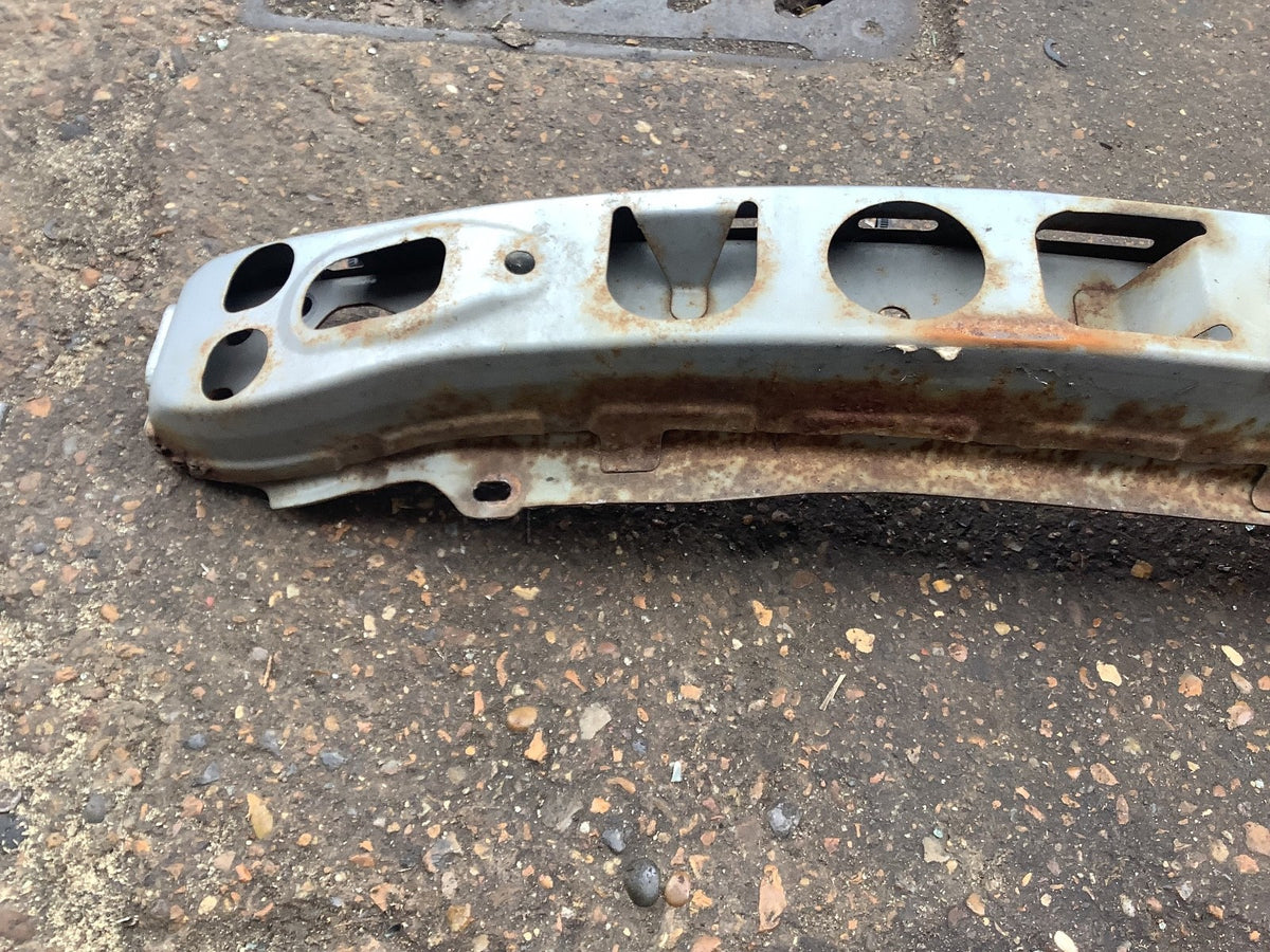 TOYOTA YARIS MK2 FRONT SUPPORT BAR CRASH BAR 2007 201110