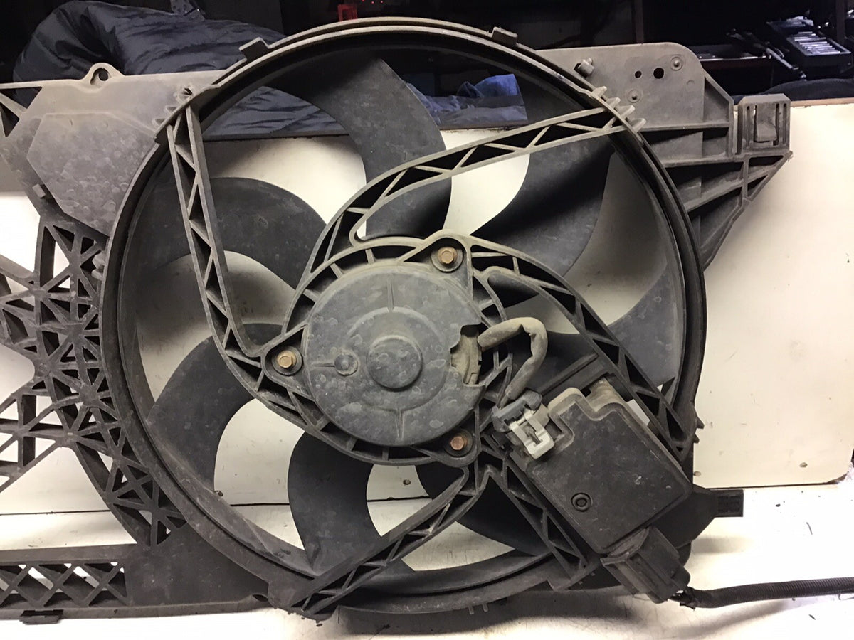 FORD TRANSIT 2.2 TDCI DIESEL RADIATOR FAN COWLING 6C11 8C607 AD 2007 20132
