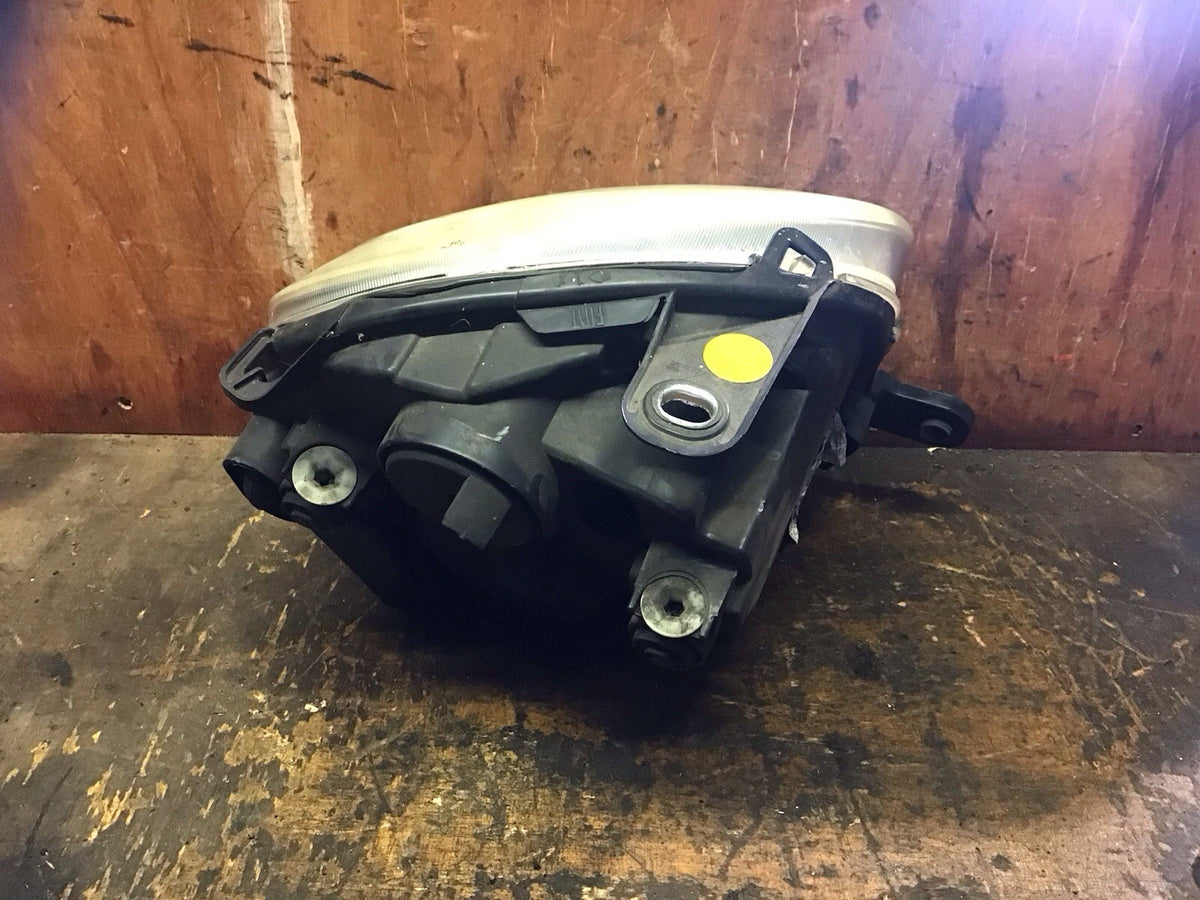 FIAT 500 PASSENGERS  SIDE N/S HEADLIGHT HALOGEN 2008 20156
