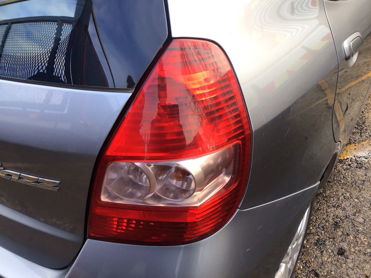 HONDA JAZZ MK2 DRIVER'S SIDE O/S REAR LIGHT 2001 20081