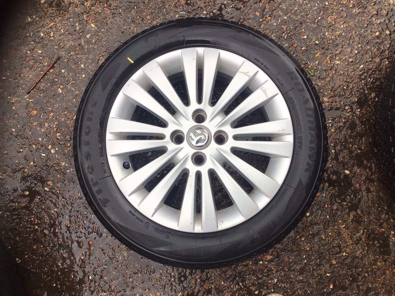 PEUGEOT 207 ALLOY WHEEL 15'' 9686100080 TYRE 205X55X15 2006 20120