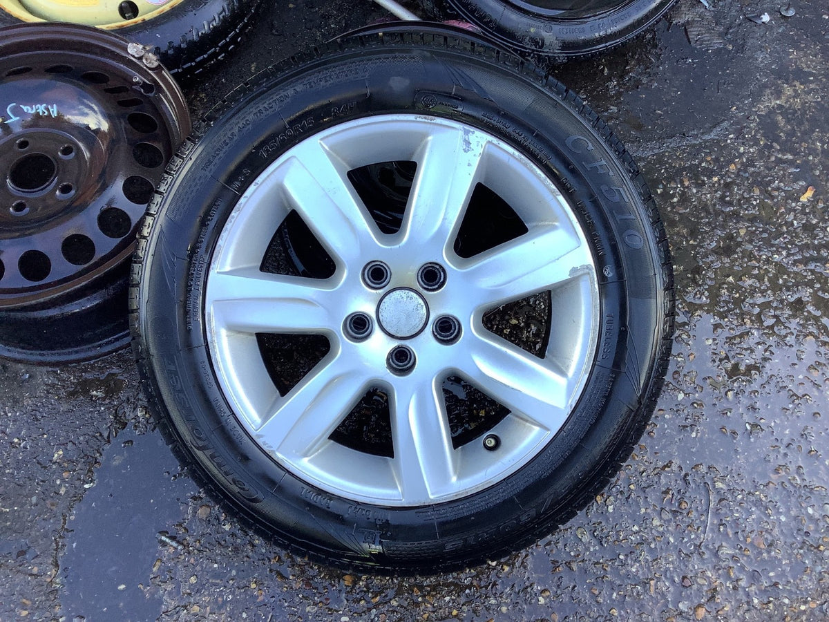 VOLKSWAGEN POLO 6R  ALLOY WHEEL 15'' 6Q0601025L WITH TYRE 185X60X15 2009 20150