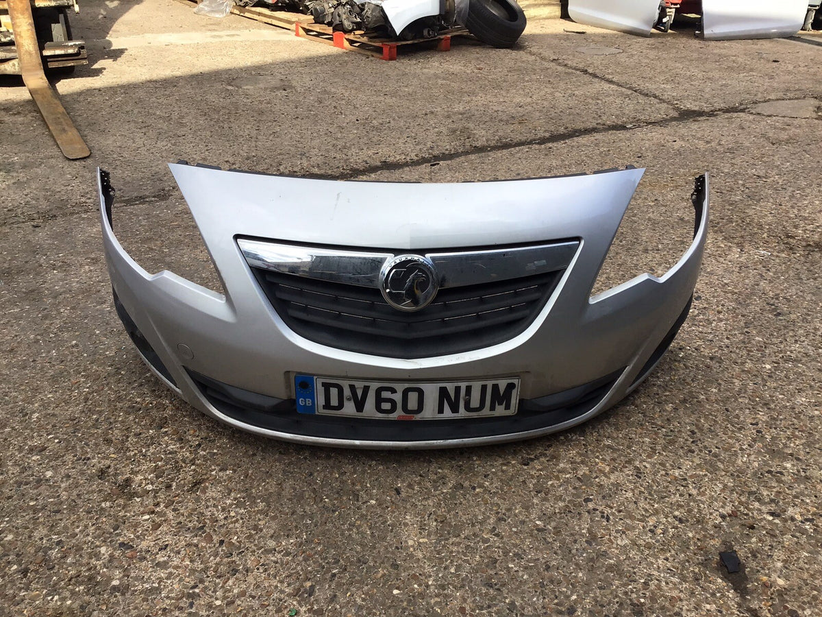 VAUXHALL MERIVA B FRONT BUMPER SILVER DAMAGED 2010 20171