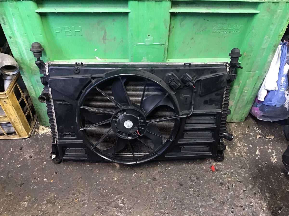 FORD TRANSIT CUSTOM  2.0 TDCI RADIATOR FAN COWLING BK21 8C607 B 2013 20180