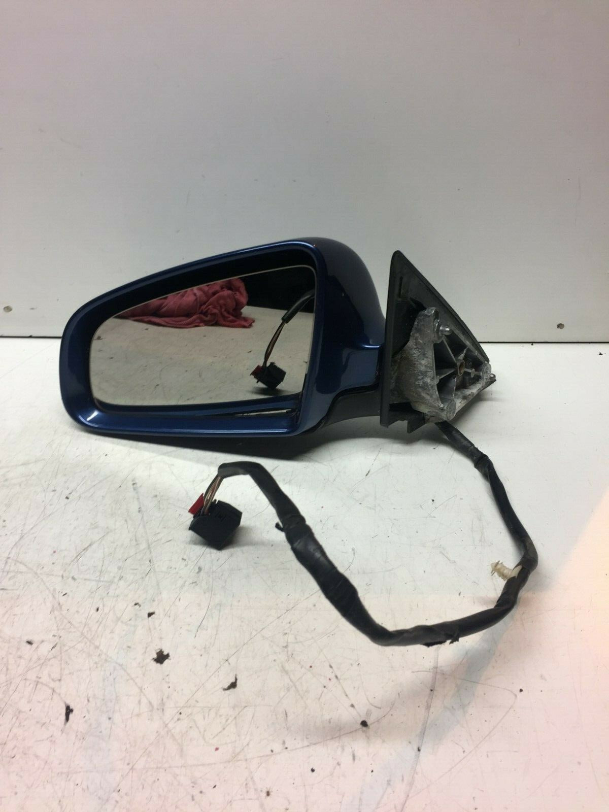 AUDI A3 8P PASSENGER'S SIDE N/S DOOR MIRROR ELECTRIC  MAURITIUS BLUE LZ5C 04 082