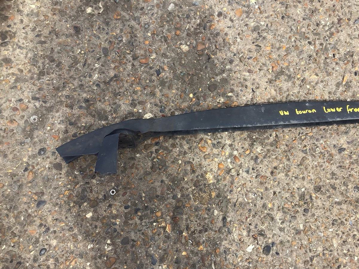 VOLKSWAGEN TOURAN FRONT BUMPER LOWER SUPPORT BAR CRASH BAR 2015 20204