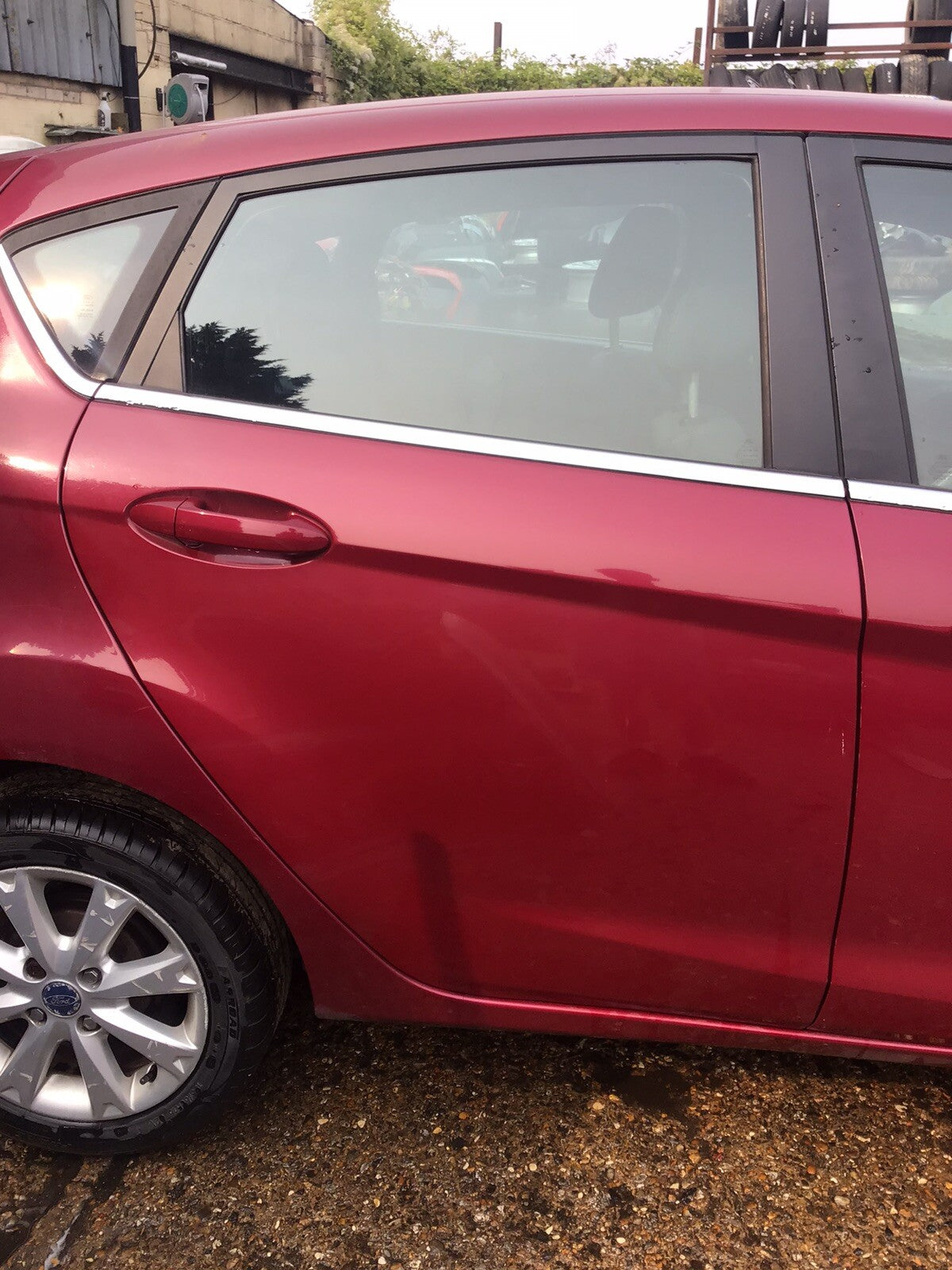 FORD FIESTA MK7 DRIVER'S SIDE O/S REAR DOOR M9 HOT MAGENTA 2008 20171