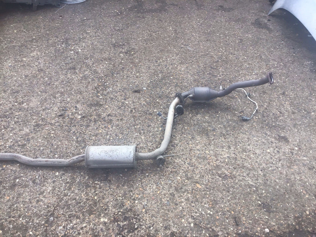 HONDA JAZZ MK2 EXHAUST CAT CATALYTIC CONVERTER COMPLETE LAMBDA SENSOR 2002 20088