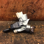 TOYOTA YARIS MK2 IGNITION BARREL LOCK AND KEY N0502241/256B 2006 20114
