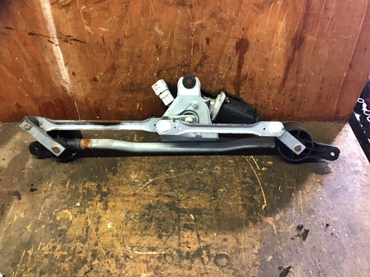 VAUXHALL AGILA SUZUKI SPLASH WIPER MOTOR & LINKAGE  38100 51K01 2008 201412