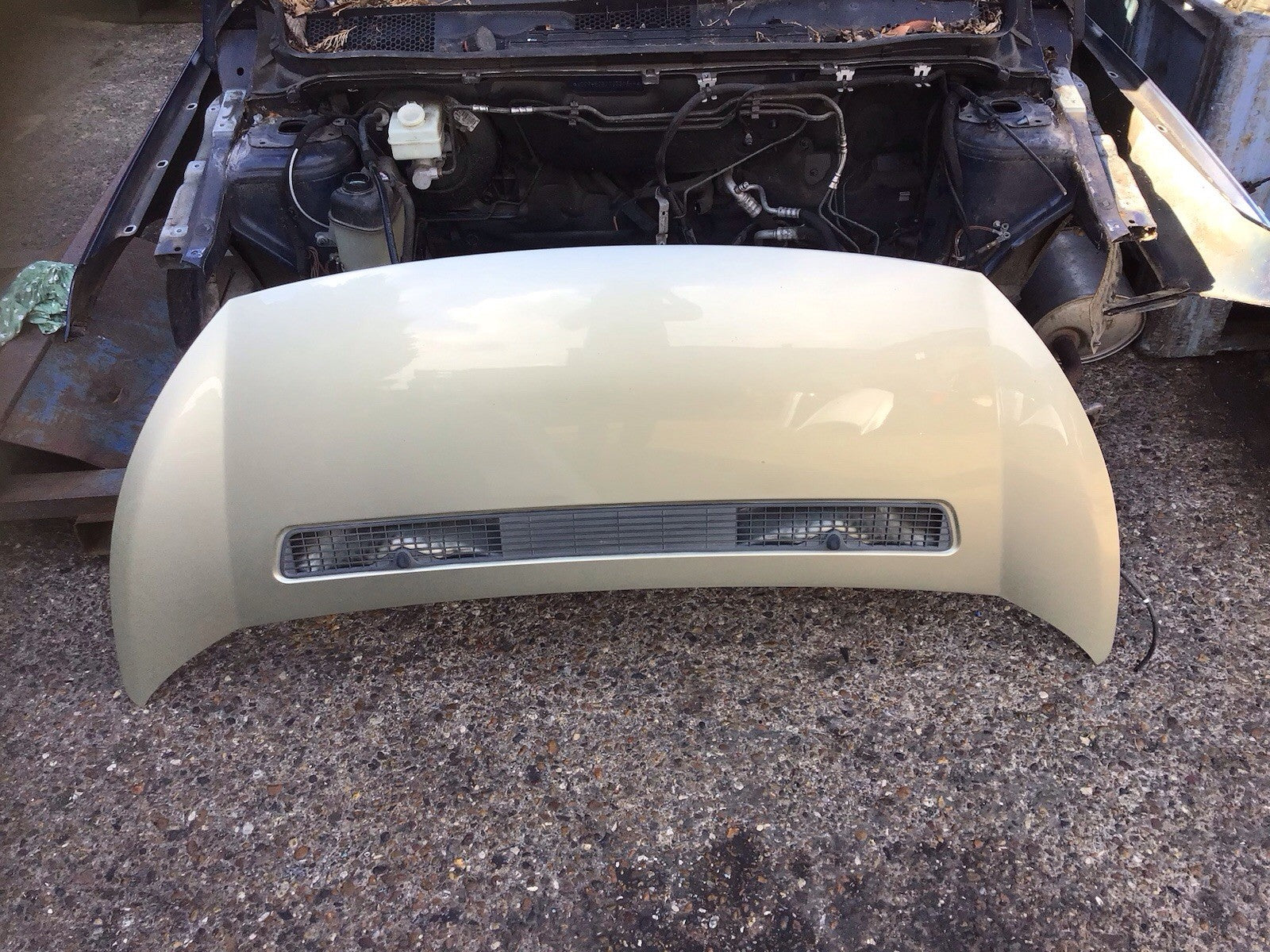 PEUGEOT EXPERT BONNET GOLDEN WHITE KCY 2007 20161