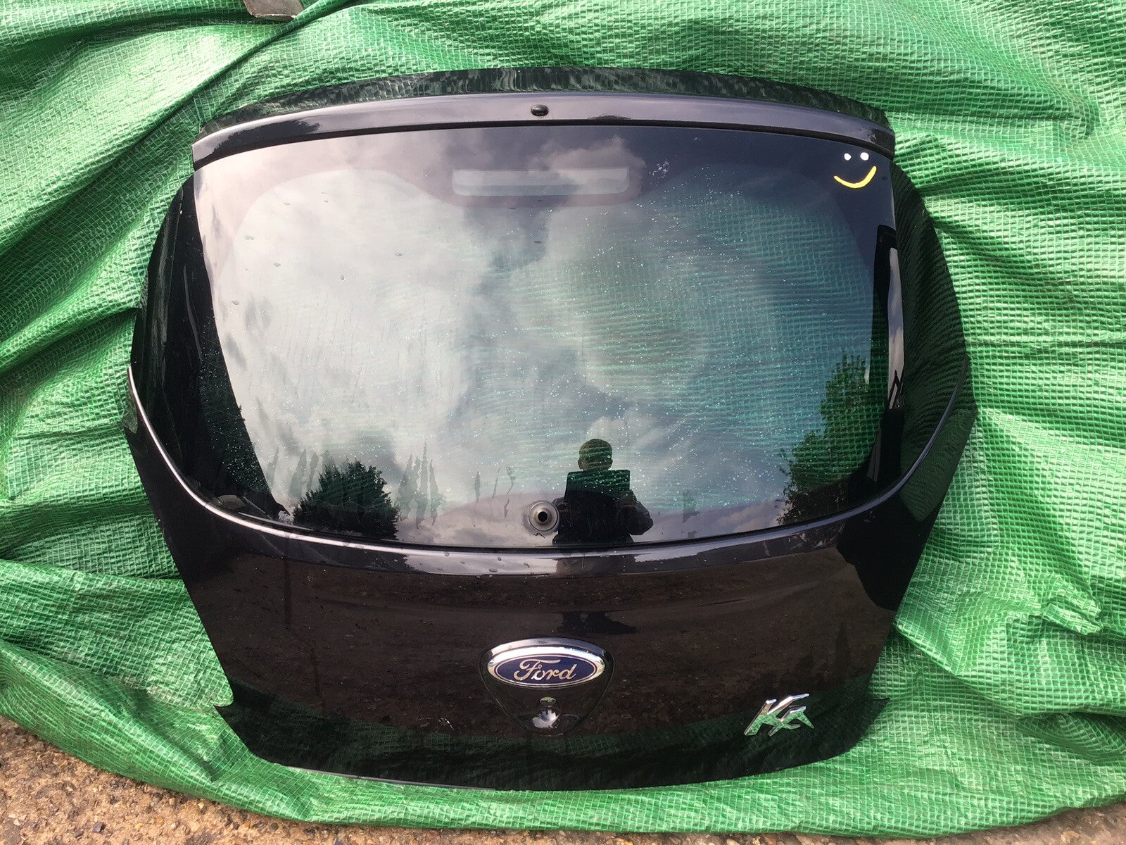 FORD KA 2 TAILGATE IN PANTHER BLACK METALLIC BARE  2009   20160
