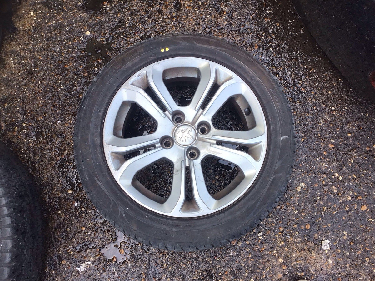 PEUGEOT 208 MK1 ALLOY WHEEL 16'' 9673773677 TYRE 195X65R16 2012 20182