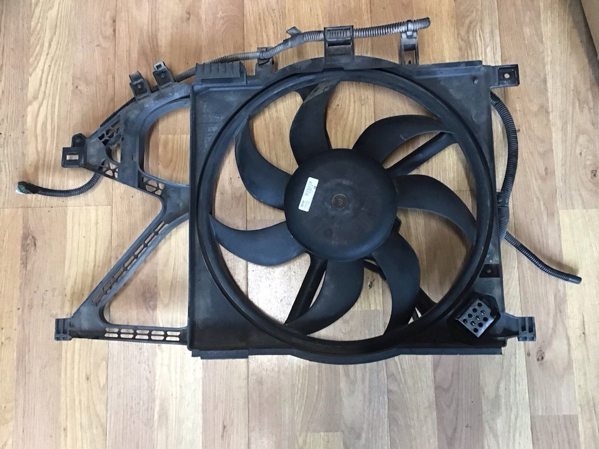 VAUXHALL CORSA C RADIATOR FAN COWLING 09129965 2010 20142