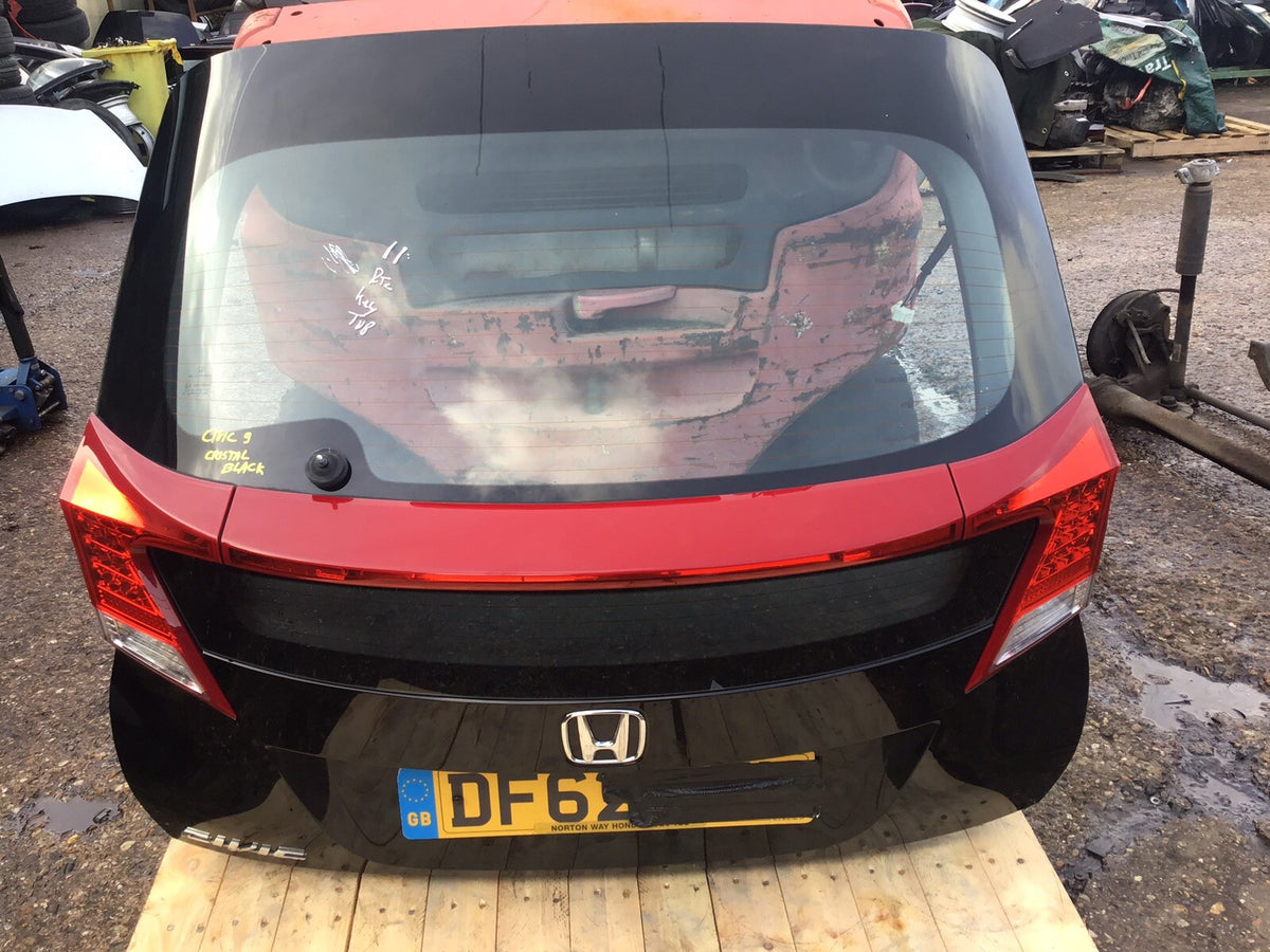 HONDA CIVIC MK9 TAILGATE CHRYSTAL BLACK NH731P 2012 20174